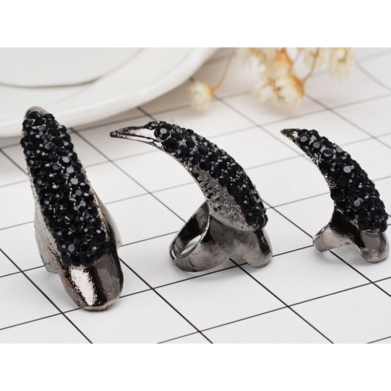 The Iron Claws Set of 10